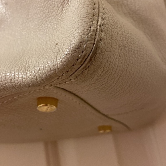 White/ ivory Michael Kors Bag - Picture 2 of 8